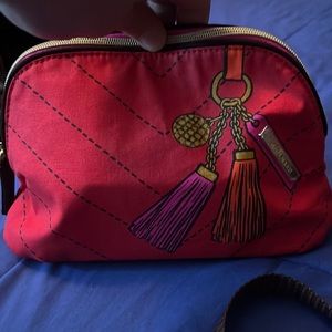 Red pink yeti bag